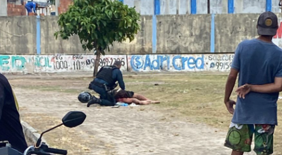 Motociclista sofre várias fraturas após cair da ponte Aracaju-Barra