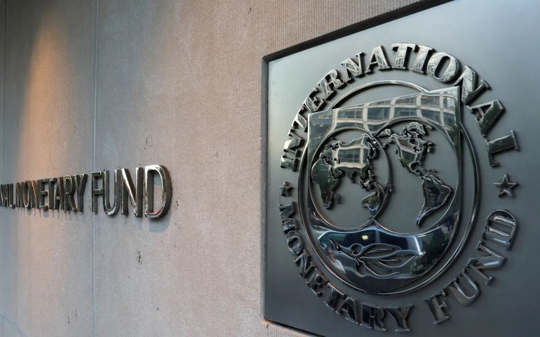 FMI aponta evidências de que choque no comércio está prejudicando a economia global