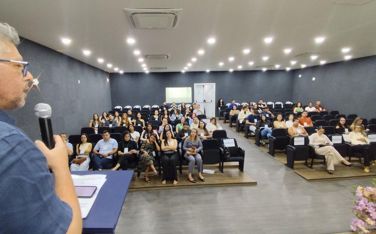 I Simpósio de Residências do HEA promove o desenvolvimento da formação em saúde