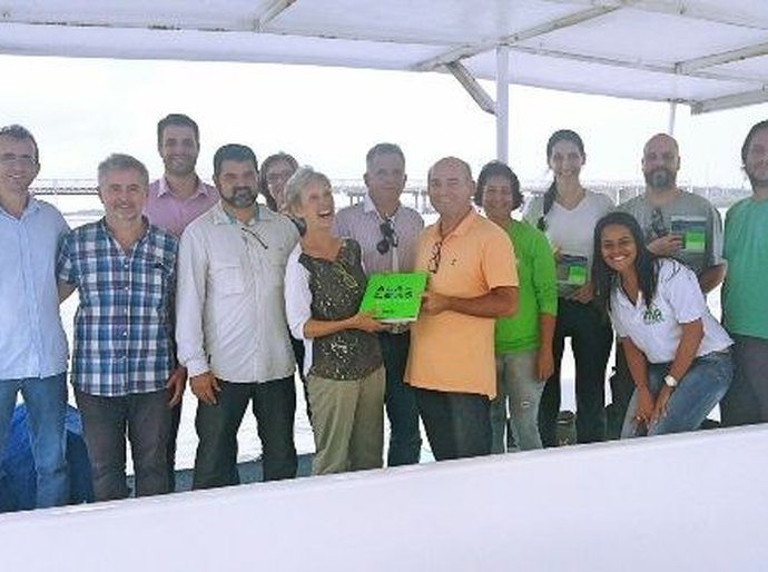 Equipe do IMA apresenta complexo lagunar a representantes do BID