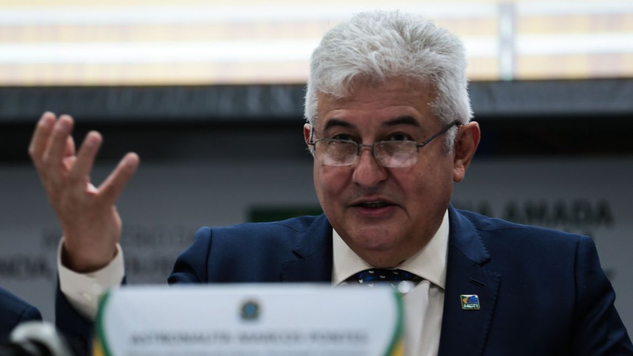 Ministro pede que corte no orçamento seja revisto “urgentemente”