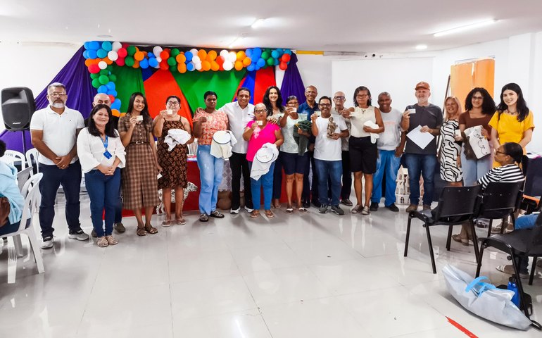 Governo do Estado e Prefeitura de Traipu formalizam artesãos na Política do Artesanato Brasileiro