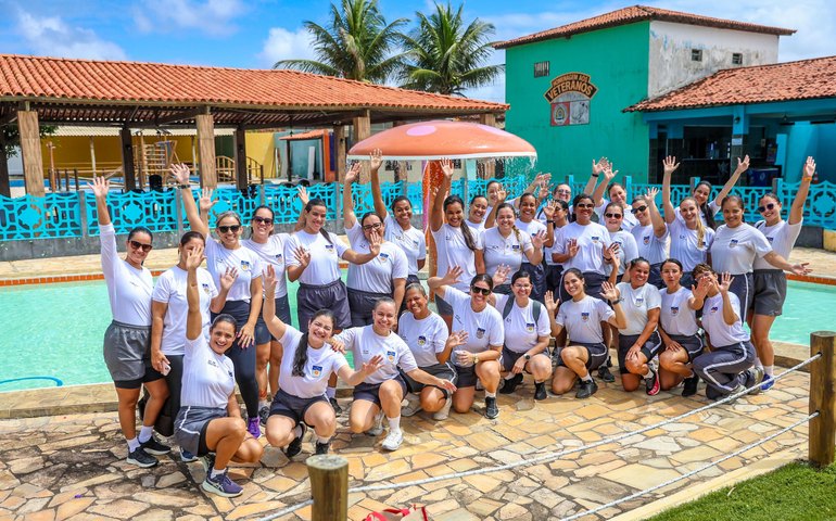 Mães policiais militares participam de manhã de homenagens e bem-estar