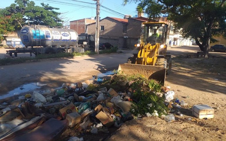 Alurb alerta para descarte irregular de resíduos em vias públicas