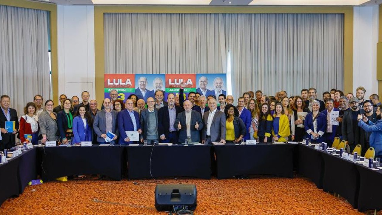 Queremos fazer com que as pessoas voltem a viajar e a conhecer o país, diz Lula