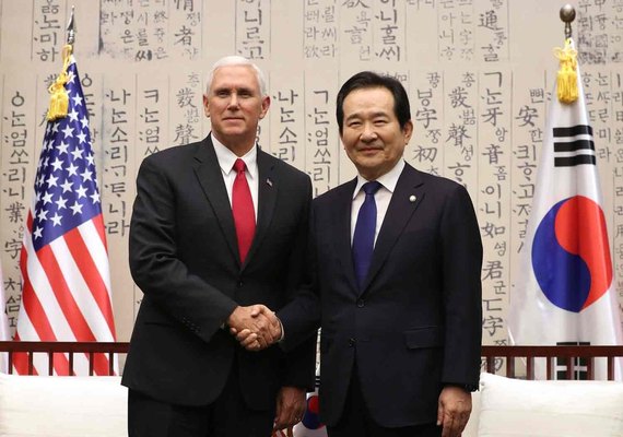 Vice dos EUA diz a Coreia do Norte que ”não coloque à prova a determinação” de Trump