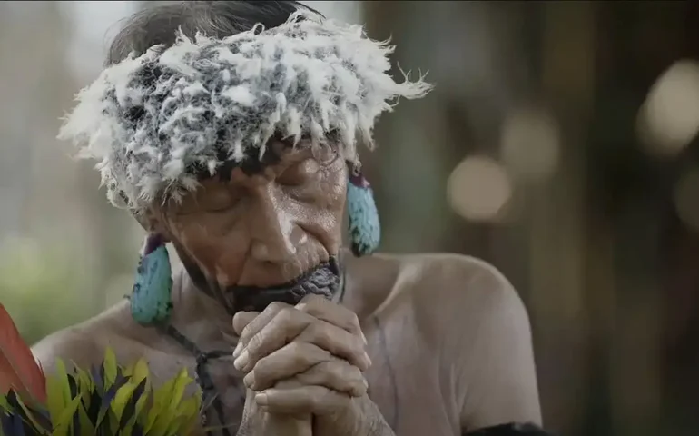 Documentário O contato, de Vicente Ferraz, chega às telas nesta quinta