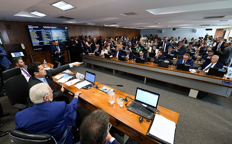 CCJ aprova marco temporal para terras indígenas; projeto vai a Plenário