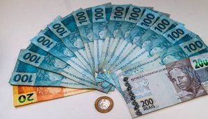 r7-salario-minimo--r-142100--economia-27112023175313561 / Foto: Foto: EDU GARCIA/R7