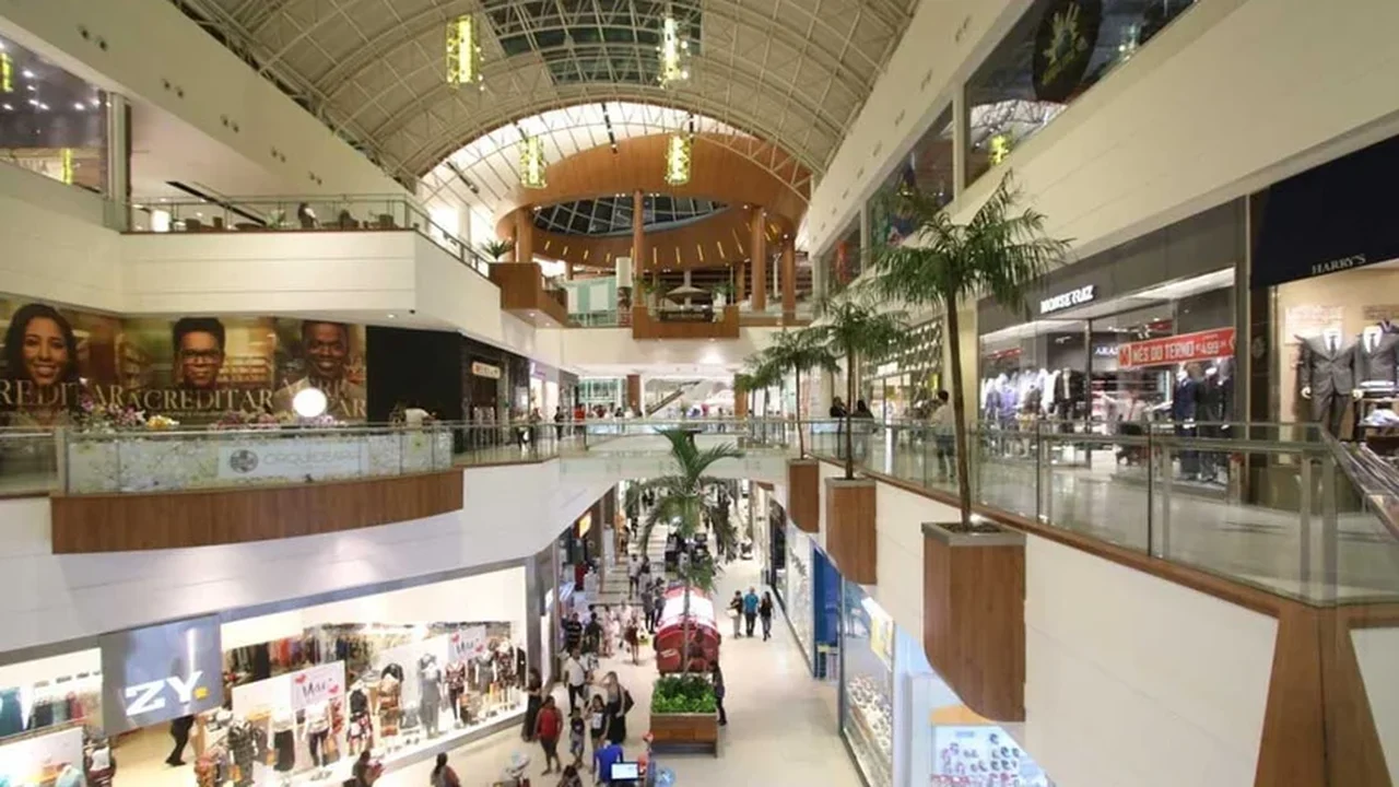 Vendas nos shoppings devem crescer 2,2% no Dia dos Pais, aponta pesquisa da Abrasce