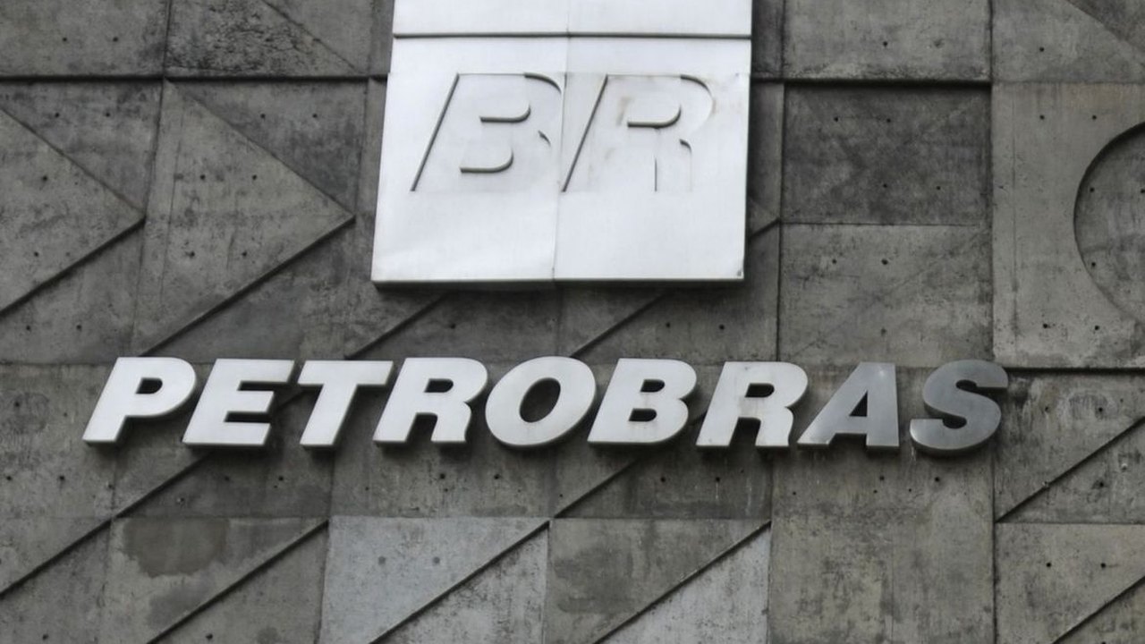 Petrobras confirma emissão de US$ 2 bilhões em títulos globais
