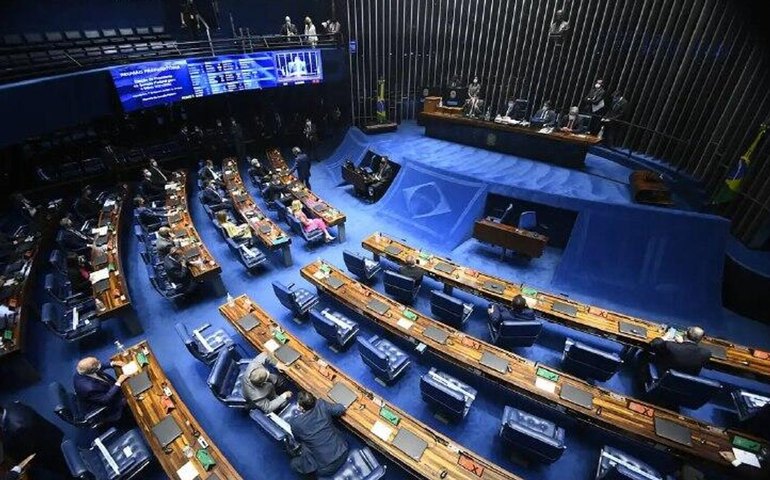 Senado aprova isenção do IR para quem ganha até R$ 5 mil; texto segue ao plenário