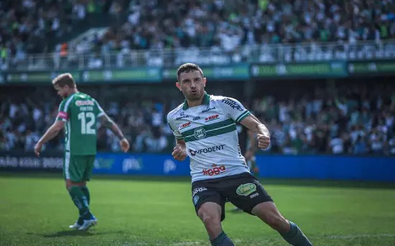 Juventude e Coritiba ficam no empate e se complicam no Brasileiro