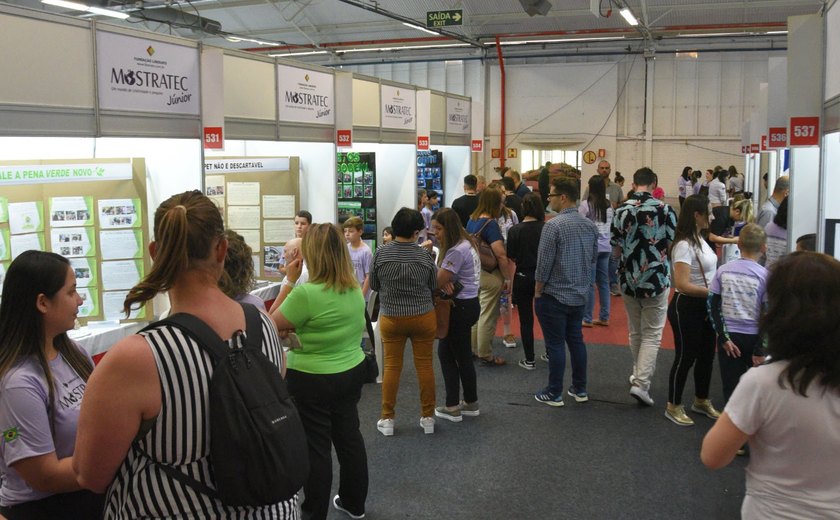 Estudantes de Alagoas participam da Mostratec, a maior feira de ciência e tecnologia da América Latina