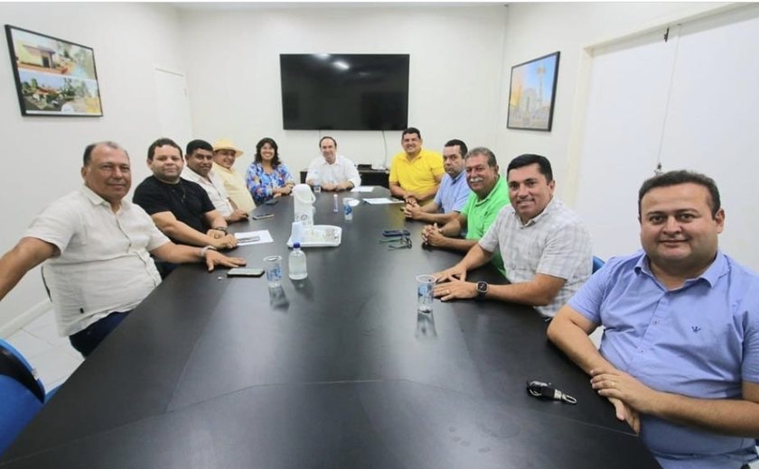 Luciano Barbosa ganha apoio de vereador e forma maioria na Câmara de Arapiraca