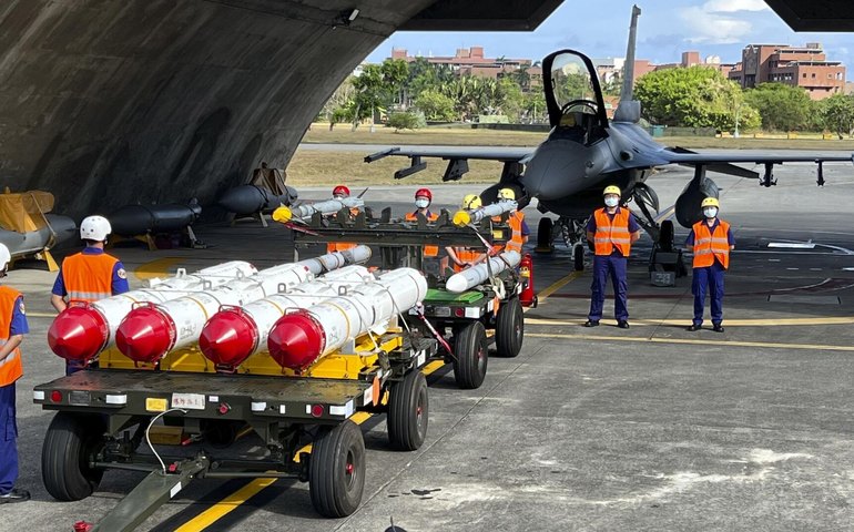 EUA aprovam vendas militares de mais de US$ 8,6 bilhões para aliados do Oriente Médio