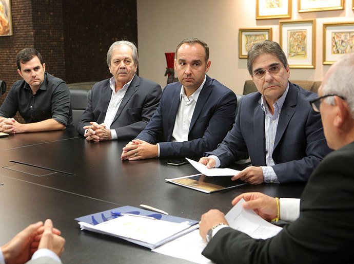 TJ/AL recebe sugestões da Ademi-AL para o novo Código de Custas do Estado