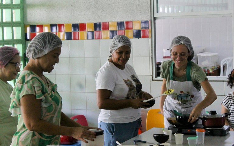 Projeto leva noções sobre alimentação saudável a centros de educação infantil
