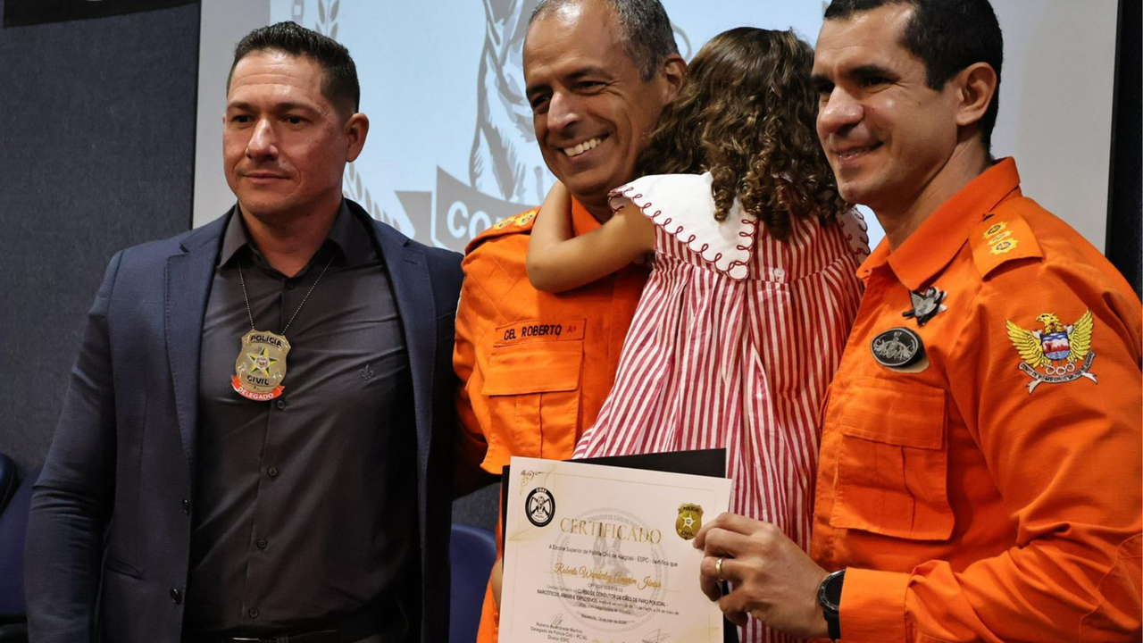 Militar do CBMAL conclui curso pioneiro de condutor de cães de faro policial promovido pela Polícia Civil de Alagoas