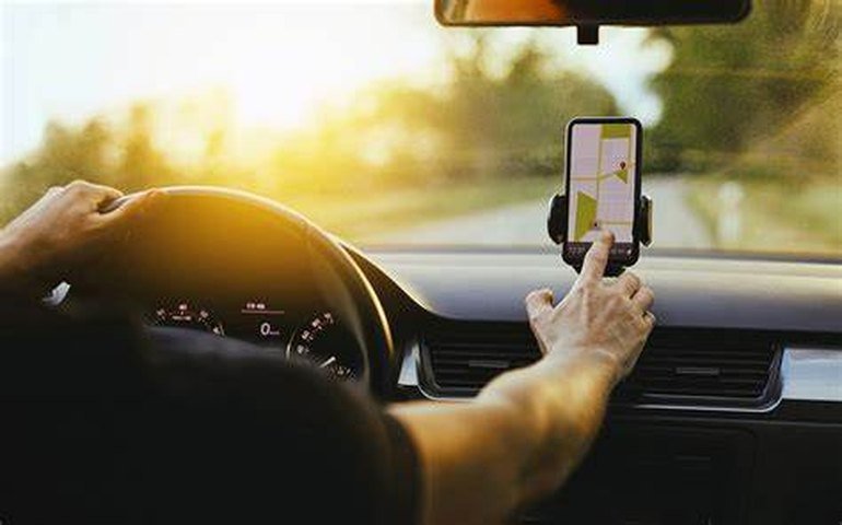 Motorista de app cobra 'resgate' por celular esquecido: 'acabo de ser extorquido'