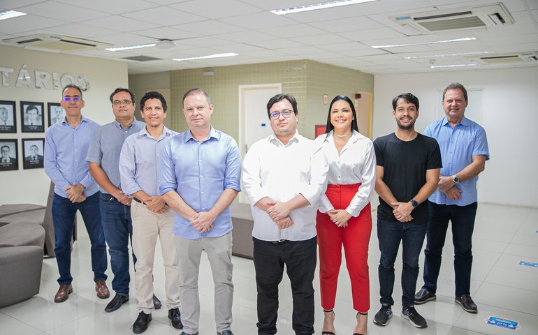 Servidores da Sefaz-AL recebem menção honrosa em reconhecimento pelo debate sobre a reforma tributária