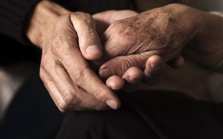 Estado do Rio teve quase 700 casos de idosos desaparecidos no ano passado, segundo o ISP