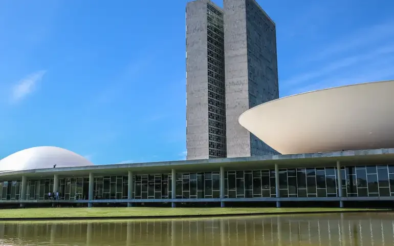 Projeto que exclui renda de safristas do cálculo para benefícios sociais segue para Câmara