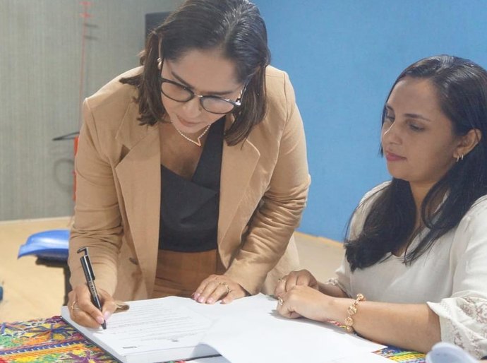 Secretária de Saúde de Jaramataia assume como conselheira do CES