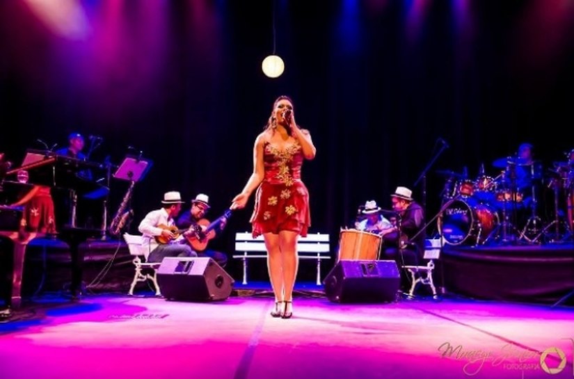 Quinta no Arena traz Lara Melo com o espetáculo ‘Vertente’