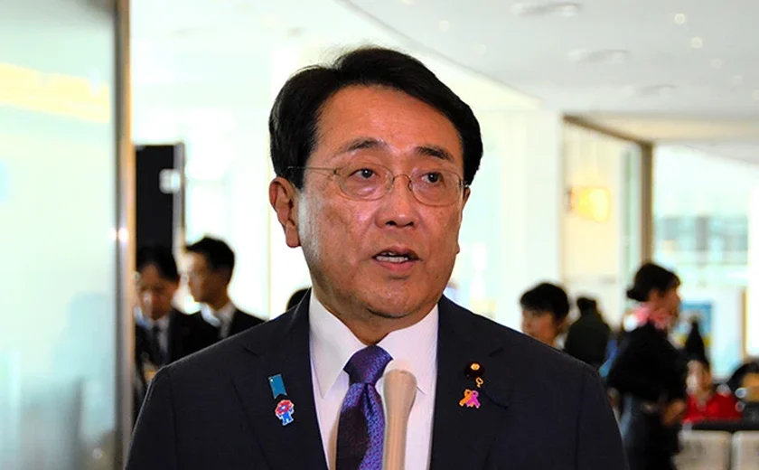 Akazawa diz que acordo de investimentos nos EUA também deve beneficiar o Japão