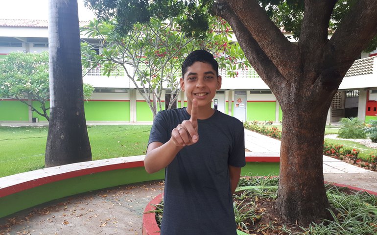 Conheça Filipe Porfírio: 1º lugar no Exame de Seleção em Palmeira dos Índios