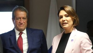 Valdemar Costa Neto, presidente do PL, e Michelle Bolsonaro, ex-primeira-dama do Brasil