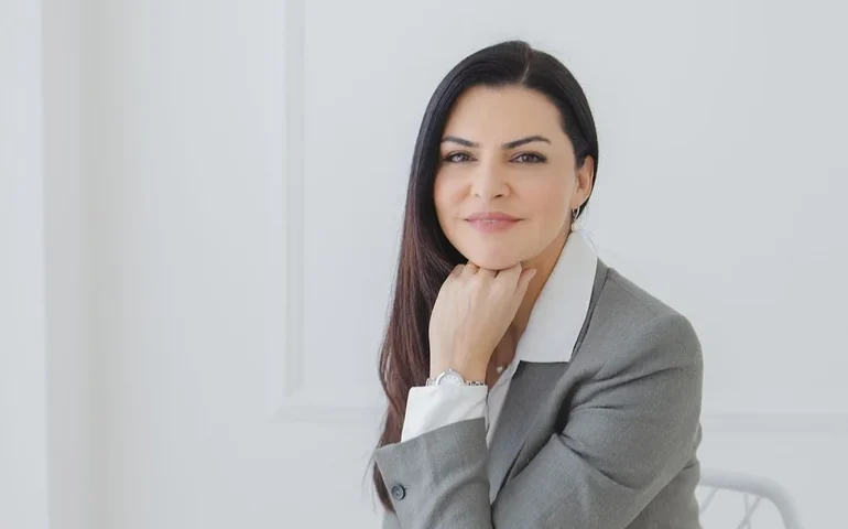 Como o uso de medicamentos no dia a dia pode afetar a saúde vocal