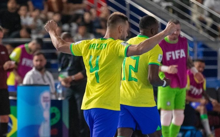 Brasil mostra grande repertório e faz 10 a 0 em Cuba na estreia da Copa do Mundo de Futsal