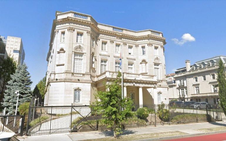 Embaixada de Cuba em Washington é atacada com coquetéis molotov