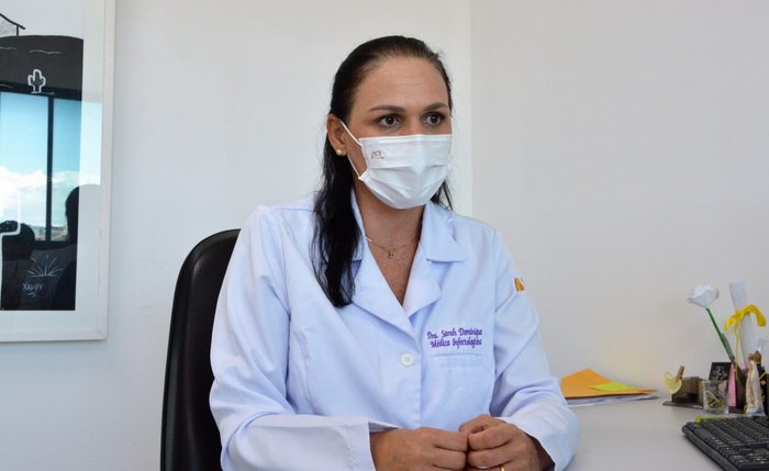 A infectologista Sara Dominique 