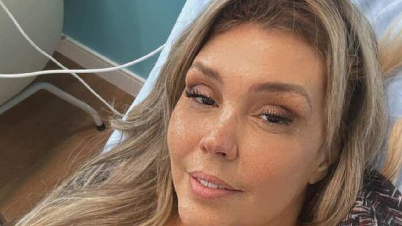 Simony diz que desmaiou após ser barrada com 4 filhos em aeroporto nos EUA: 'Foi a coisa mais horrorosa'