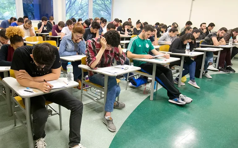 Fuvest e Vunesp alteram datas dos vestibulares após definição do Enem