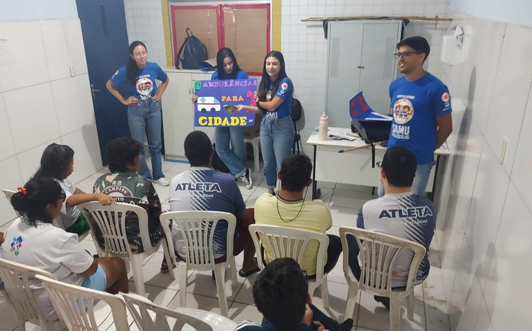 Projeto Samu nas Escolas leva primeiros socorros a alunos especiais da Apae