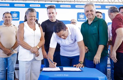 Governo de Alagoas e Prefeitura de Palmeira assinam Ordem de Serviço para pavimentação do Loteamento Sabiá