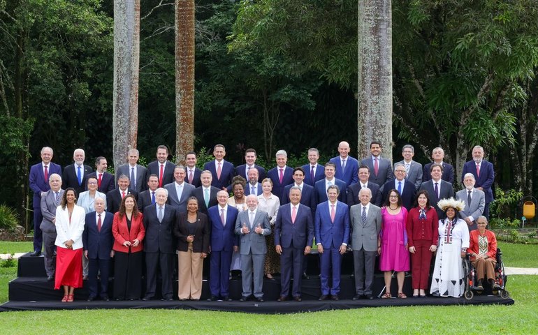 Lula defende comunicação mais eficaz das ações do governo