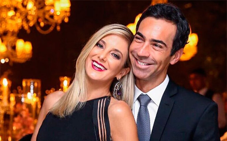 Ticiane Pinheiro e César Tralli acompanham filha no primeiro dia de aula