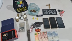 Material apreendido pela PM inclui entorpecentes e arma de fogo. / Foto: Foto: Polícia Militar de Sergipe
