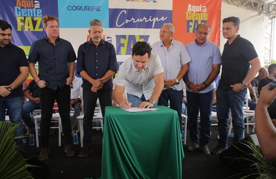 Prefeito Marcelo Beltrão inicia obras de pavimentação em 17 ruas no distrito de Botafogo