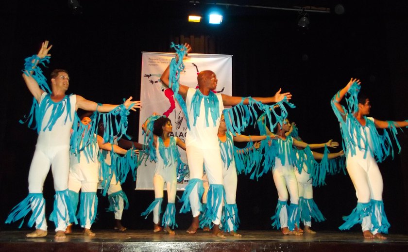 Mostra Alagoana de Dança lota Teatro Sete de Setembro em Penedo