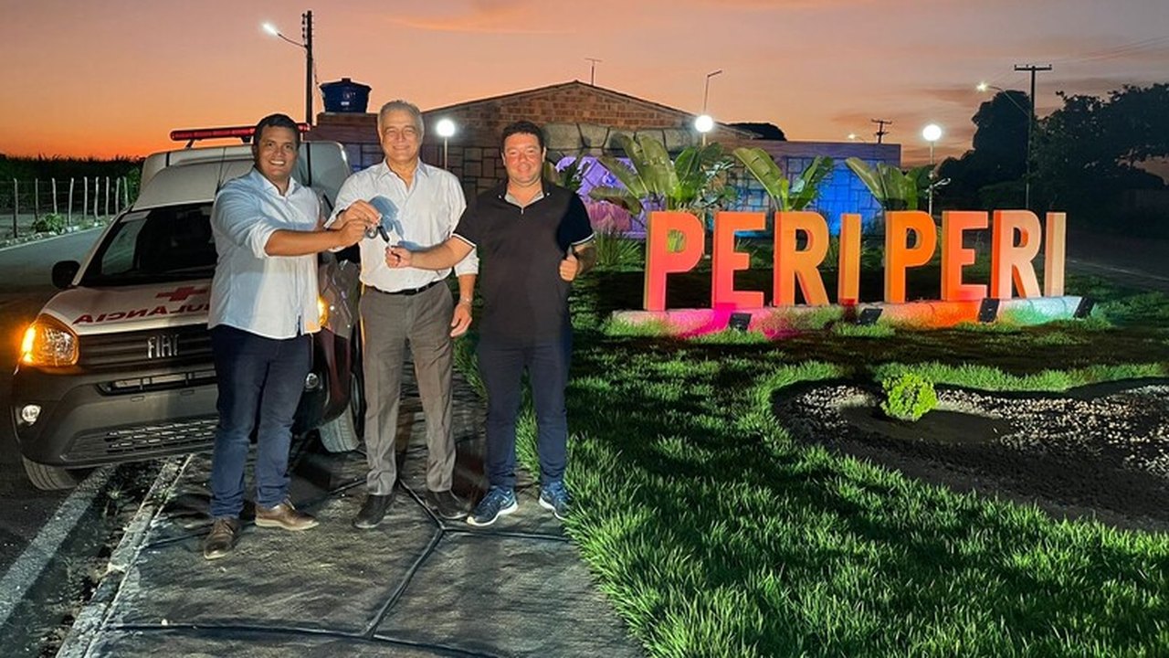 Deputado Galba Novaes entrega ambulância 0km ao distrito Peri Peri em Boca da Mata