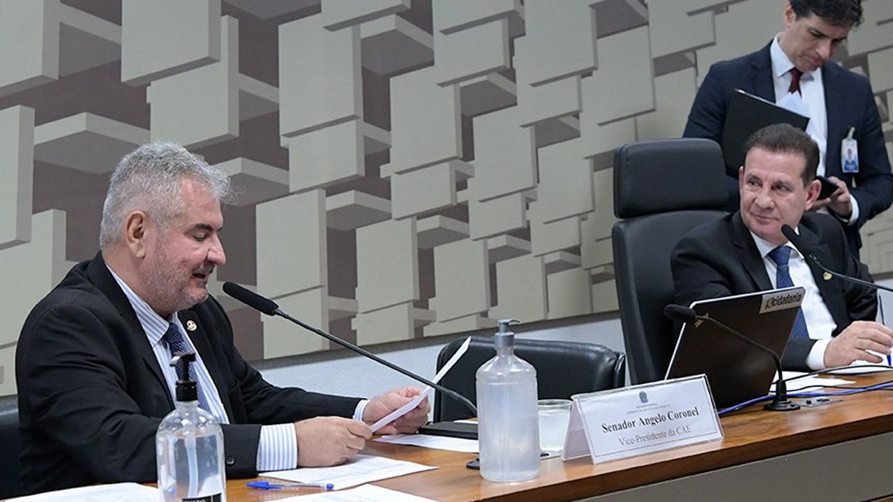 CAE aprova inclusão de centros privados de pesquisa em programas de fomento
