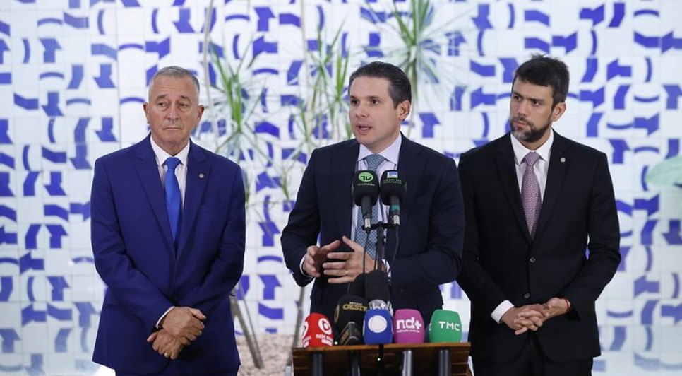 Hugo Motta falou sobre diálogo com governo nas negociações pelo fim da escala 6x1 / Foto: Marina Ramos/Camara dos Deputados 
