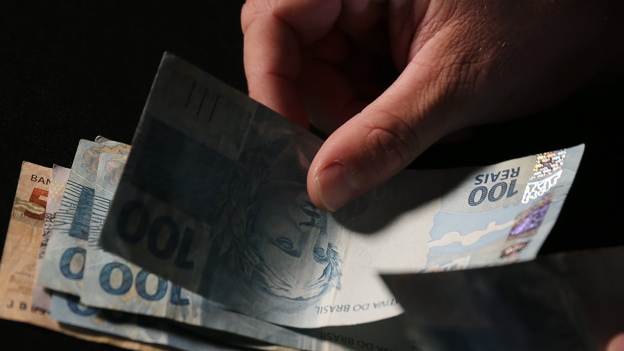 Doleira da Lava Jato recebia R$ 70 mil mensais do PCC para criar 'estrutura contábil' da facção