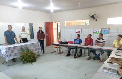 Professores de matemática de Lagoa da Canoa são capacitados com metodologia inédita no Brasil	